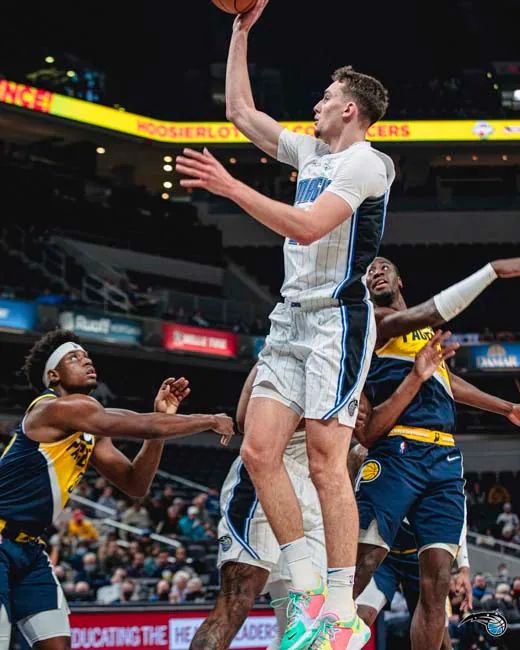 榜上占据有 榜上占据有