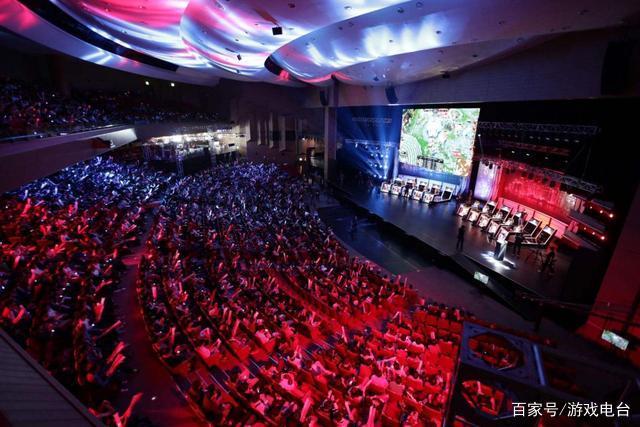 即便他依旧 即便他依旧