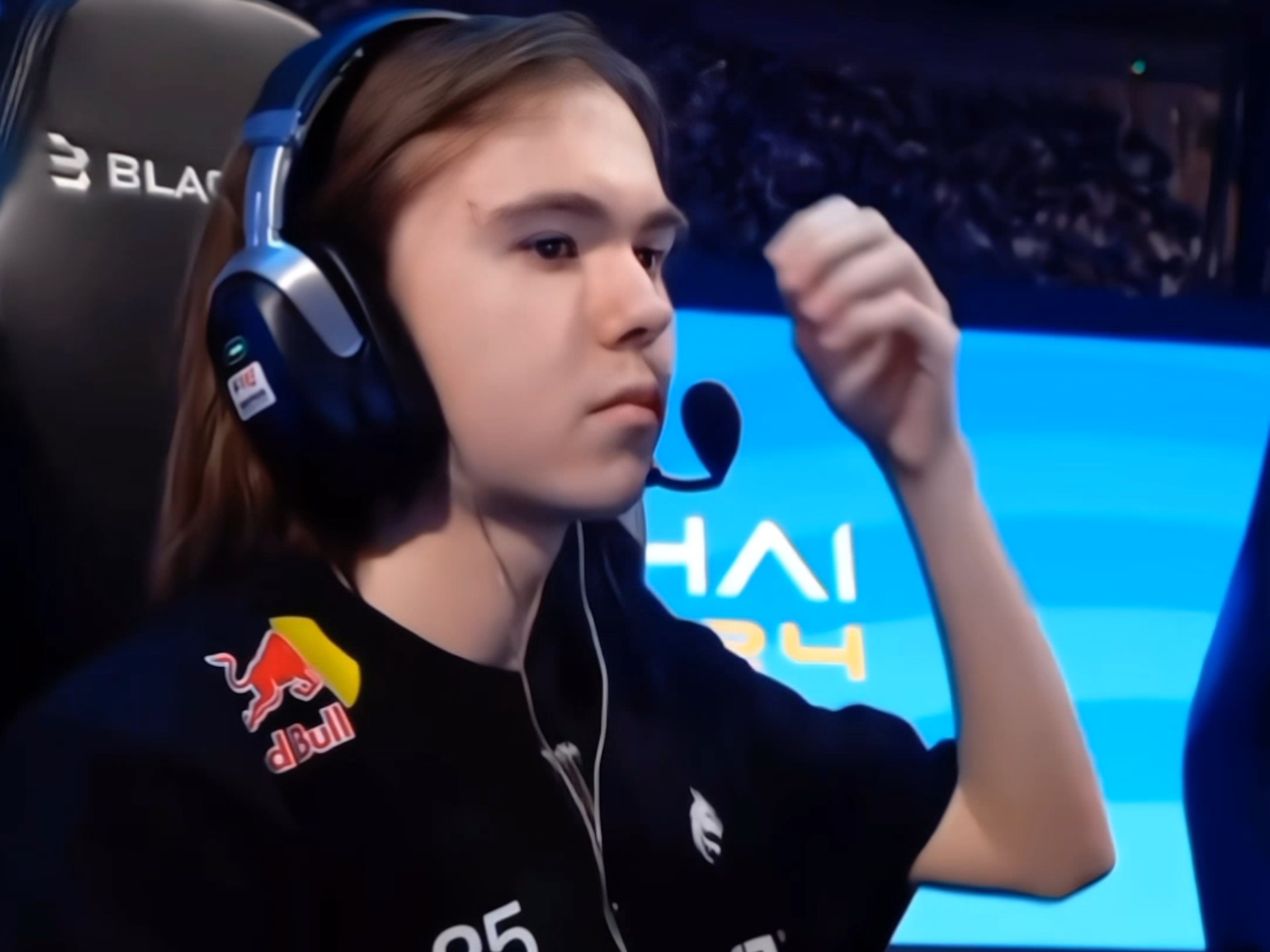 靠弱侧渗透 靠弱侧渗透